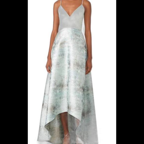 (GB14) NWT Badgley Mischka Metallic Blue Gown 12